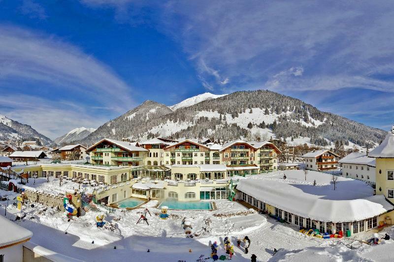Alpenrose Leading Family Hotel & Resort Lermoos Bagian luar foto